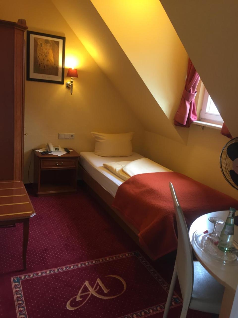 Hotel Garni Wiestor Überlingen Kültér fotó